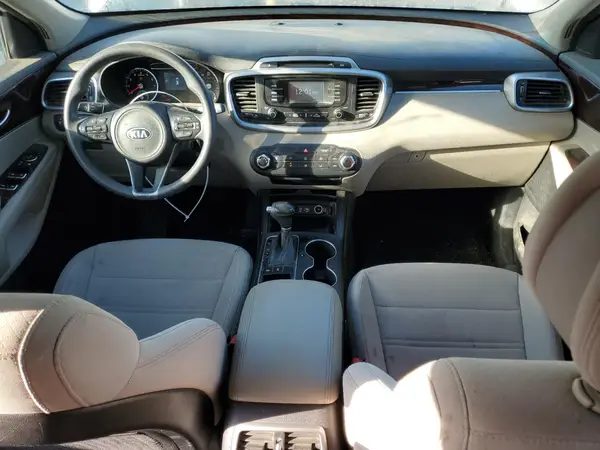 5XYPGDA59GG110920 2016 KIA SORENTO - Image 8
