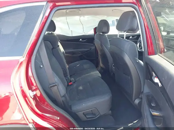 5XYPGDA59GG131864 2016 KIA SORENTO - Image 8