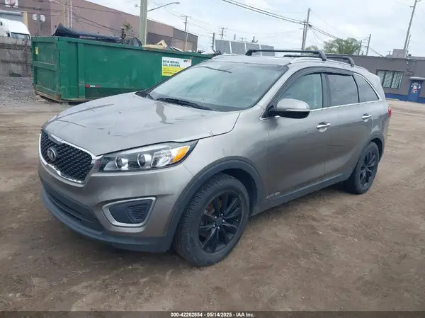 5XYPGDA59GG138541 2016 KIA SORENTO - Image 2
