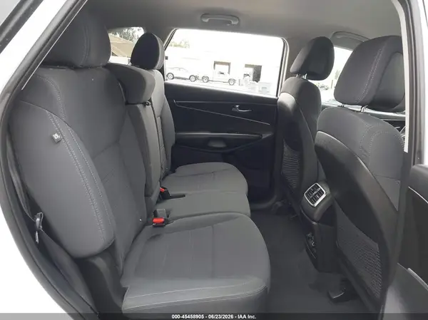 5XYPGDA59GG176092 2016 KIA SORENTO - Image 8