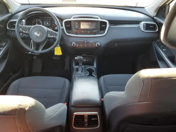 5XYPGDA59GG179400 2016 KIA SORENTO - Image 8