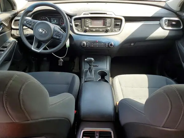 5XYPGDA59GG183883 2016 KIA SORENTO - Image 8