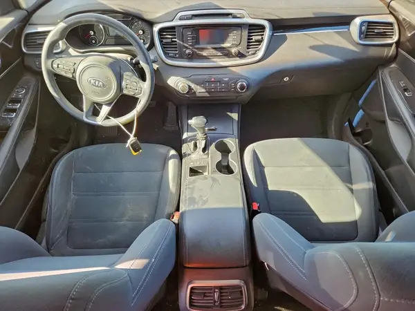 5XYPGDA59HG186283 2017 KIA SORENTO - Image 8