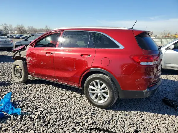 5XYPGDA59HG186395 2017 KIA SORENTO - Image 2