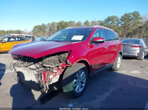 5XYPGDA59HG189149 2017 KIA SORENTO - Image 2