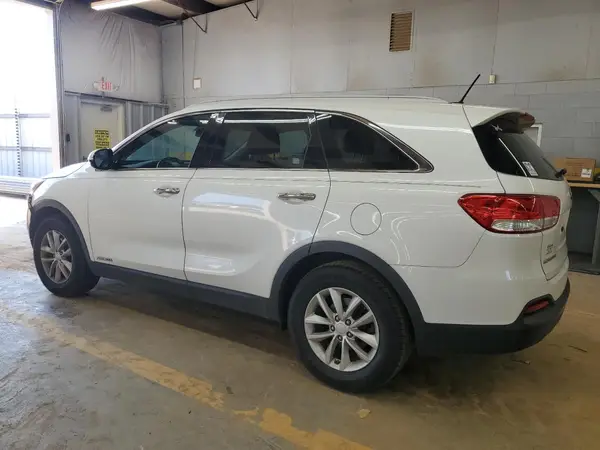 5XYPGDA59HG203762 2017 KIA SORENTO - Image 2