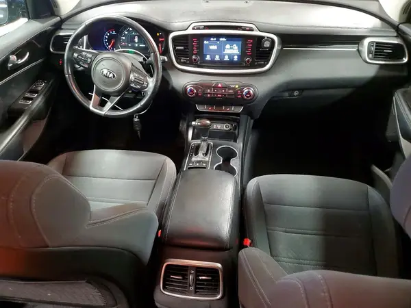 5XYPGDA59HG204216 2017 KIA SORENTO - Image 8