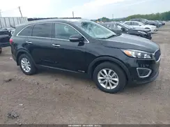 5XYPGDA59HG228371 2017 KIA SORENTO