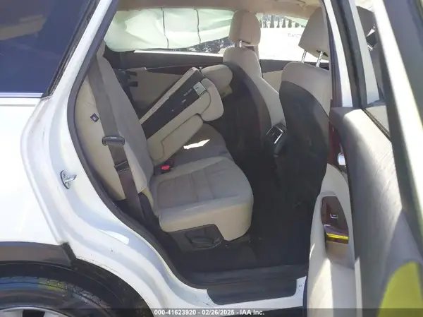 5XYPGDA59HG239855 2017 KIA SORENTO - Image 8