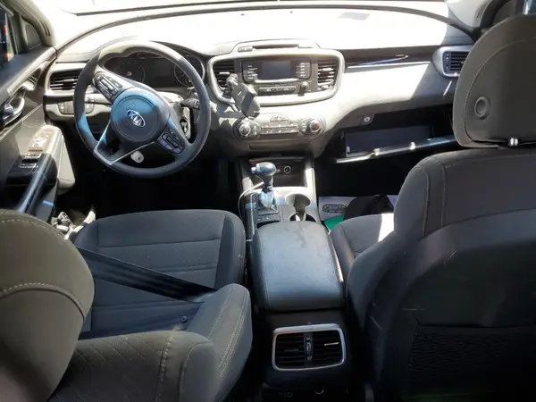 5XYPGDA59HG247020 2017 KIA SORENTO - Image 8