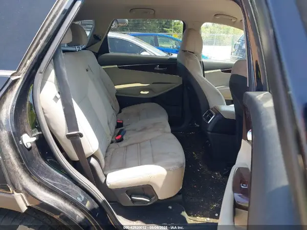 5XYPGDA59HG286206 2017 KIA SORENTO - Image 8