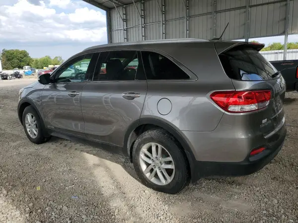 5XYPGDA59HG288375 2017 KIA SORENTO - Image 2