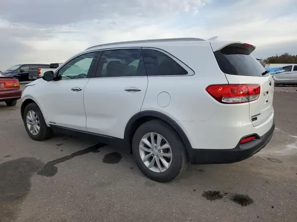 5XYPGDA59HG292443 2017 KIA SORENTO - Image 2