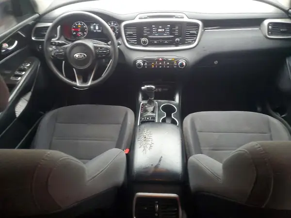 5XYPGDA59HG312609 2017 KIA SORENTO - Image 8
