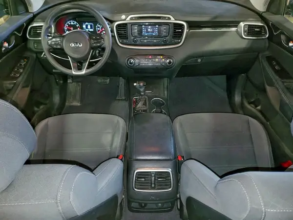 5XYPGDA59HG325344 2017 KIA SORENTO - Image 8