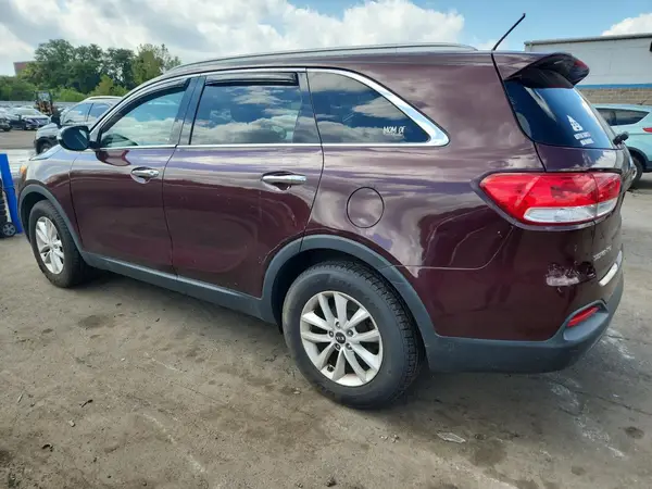 5XYPGDA59JG338889 2018 KIA SORENTO - Image 2