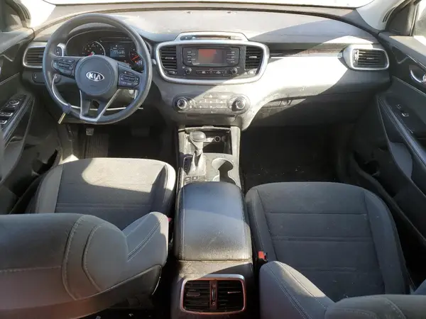 5XYPGDA59JG339881 2018 KIA SORENTO - Image 8