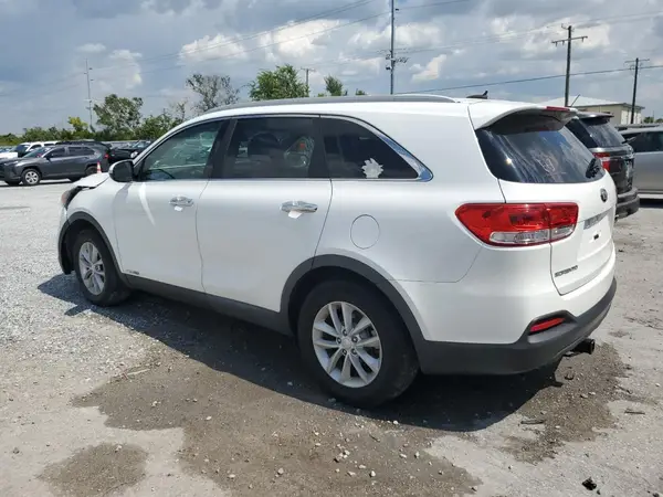 5XYPGDA59JG371360 2018 KIA SORENTO - Image 2