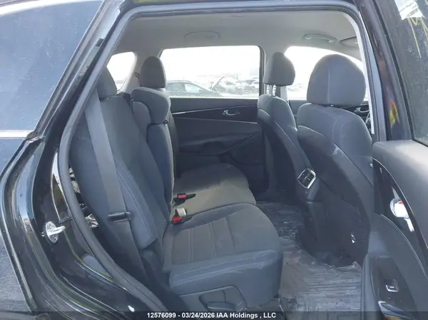 5XYPGDA59JG391480 2018 KIA SORENTO - Image 8