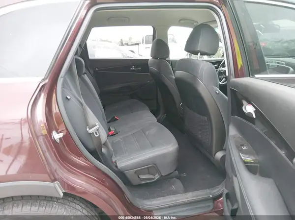 5XYPGDA59JG406382 2018 KIA SORENTO - Image 8