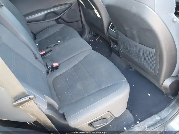 5XYPGDA59JG409279 2018 KIA SORENTO - Image 8