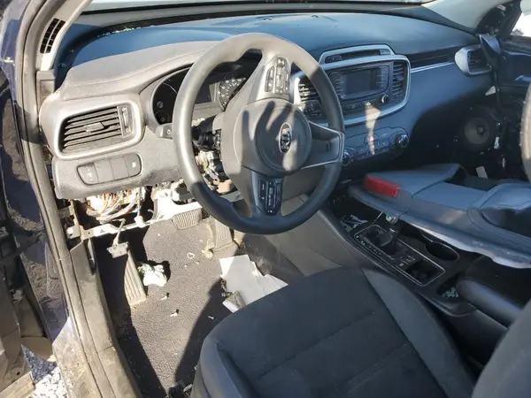 5XYPGDA59JG416751 2018 KIA SORENTO - Image 8