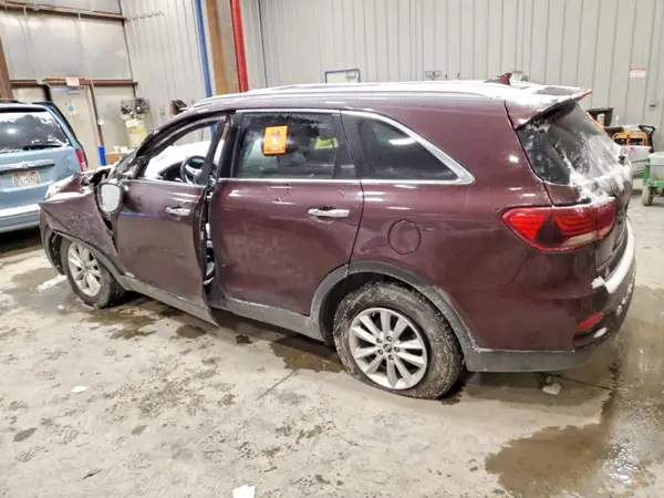 5XYPGDA59KG444308 2019 KIA SORENTO - Image 2