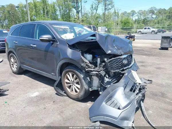5XYPGDA59KG448942 2019 KIA SORENTO - Image 1
