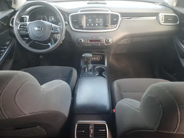 5XYPGDA59KG450108 2019 KIA SORENTO - Image 8
