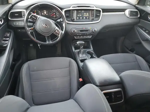 5XYPGDA59KG460847 2019 KIA SORENTO - Image 8
