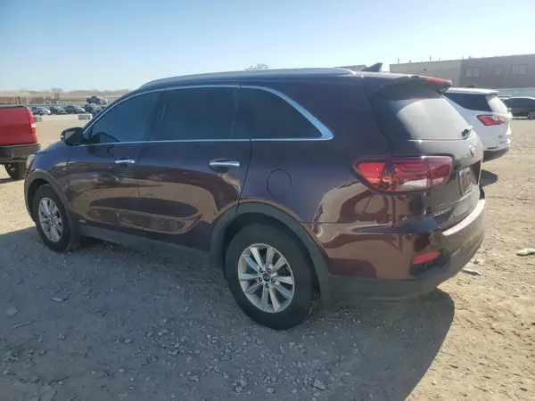 5XYPGDA59KG479981 2019 KIA SORENTO - Image 2