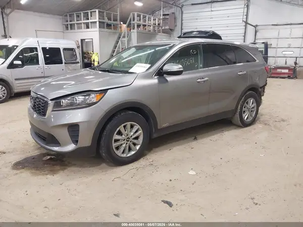 5XYPGDA59KG480192 2019 KIA SORENTO - Image 2
