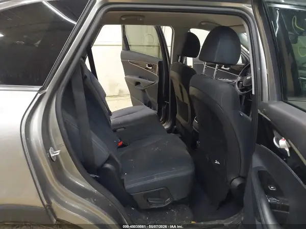5XYPGDA59KG480192 2019 KIA SORENTO - Image 8