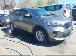 5XYPGDA59KG484355 2019 KIA SORENTO