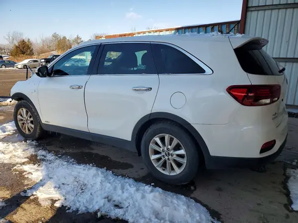 5XYPGDA59KG486963 2019 KIA SORENTO - Image 2
