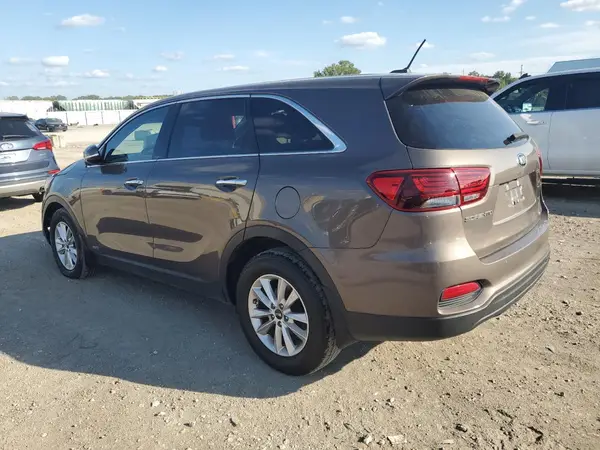 5XYPGDA59KG493184 2019 KIA SORENTO - Image 2
