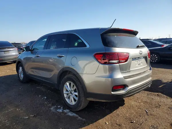 5XYPGDA59KG521050 2019 KIA SORENTO - Image 2