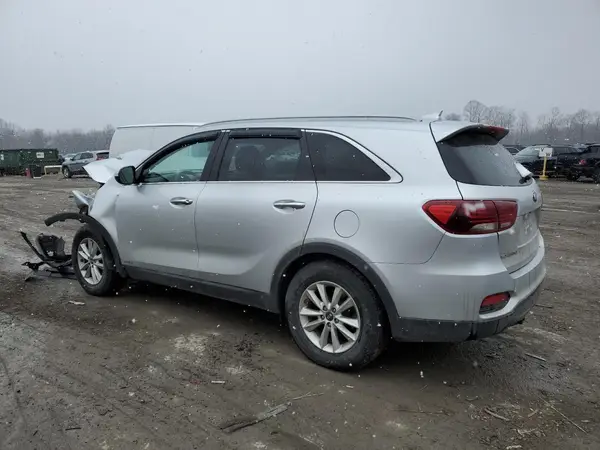 5XYPGDA59KG544134 2019 KIA SORENTO - Image 2