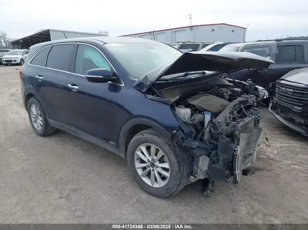 5XYPGDA59KG547468 2019 KIA SORENTO - Image 1