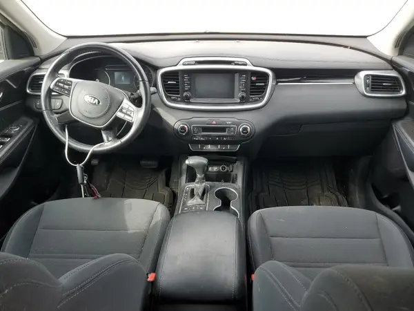 5XYPGDA59KG552525 2019 KIA SORENTO - Image 8
