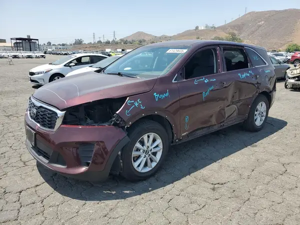 5XYPGDA59KG558809 2019 KIA SORENTO - Image 1