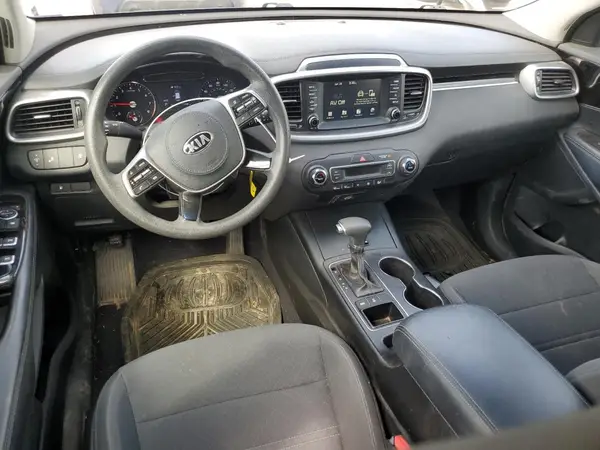 5XYPGDA59KG558888 2019 KIA SORENTO - Image 8
