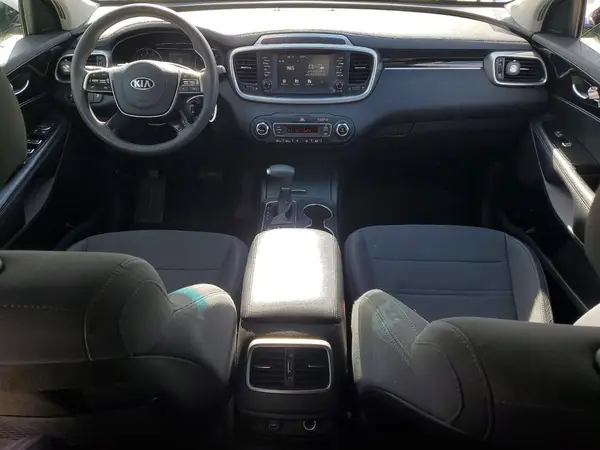 5XYPGDA59KG571818 2019 KIA SORENTO - Image 8