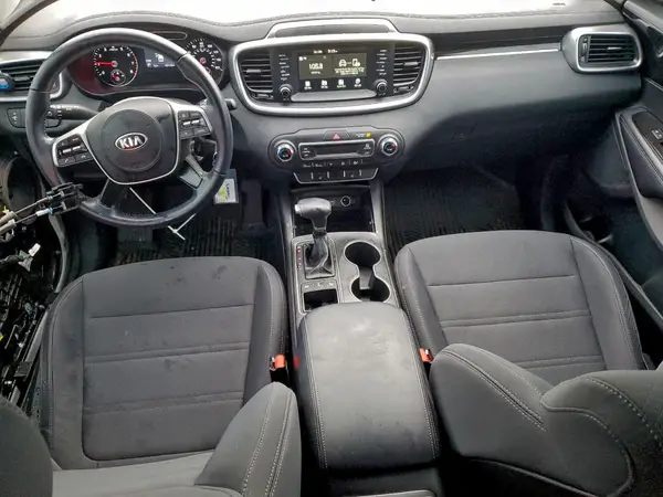 5XYPGDA59KG587310 2019 KIA SORENTO - Image 8