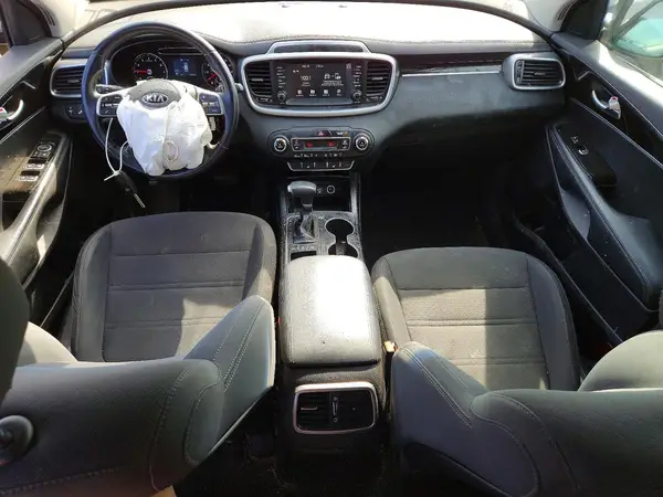 5XYPGDA59KG608673 2019 KIA SORENTO - Image 8