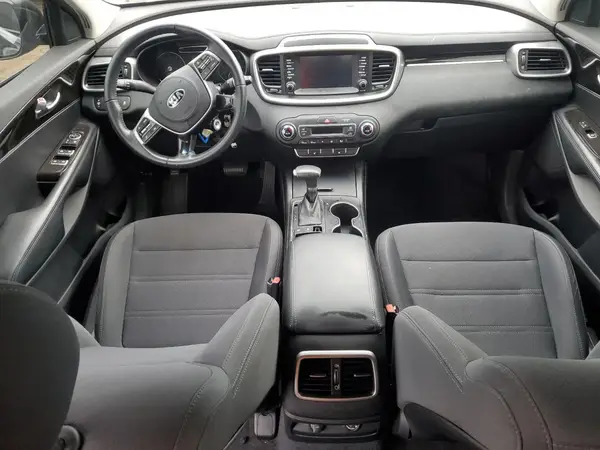 5XYPGDA59KG609497 2019 KIA SORENTO - Image 8
