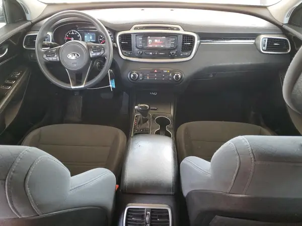 5XYPGDA5XGG043731 2016 KIA SORENTO - Image 8