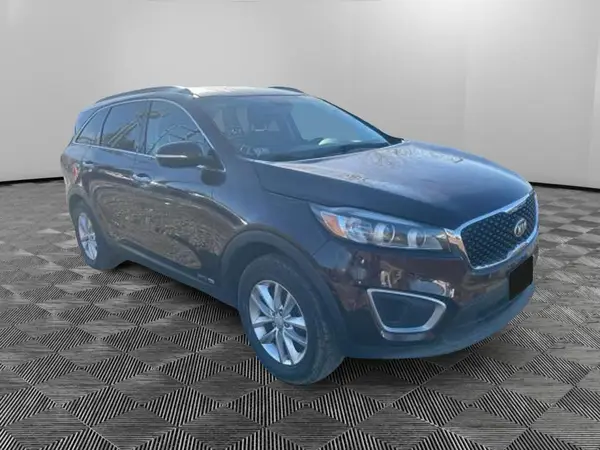 5XYPGDA5XGG045642 2016 KIA SORENTO - Image 2