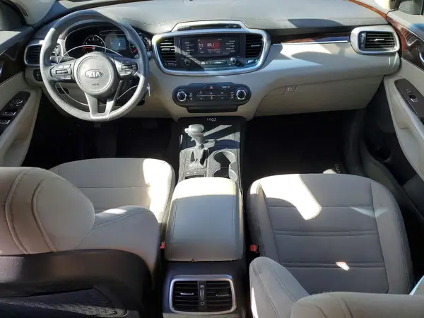 5XYPGDA5XGG072226 2016 KIA SORENTO - Image 8