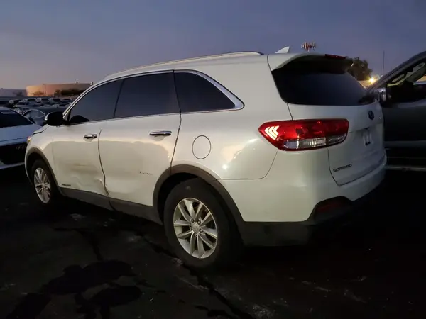 5XYPGDA5XGG080259 2016 KIA SORENTO - Image 2
